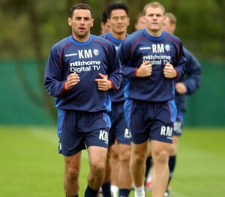 穆斯卡特不, 行不通, src